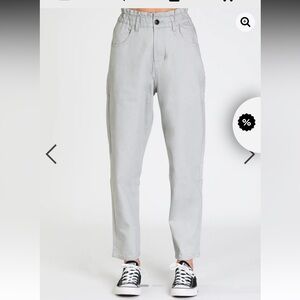 Harlow  ‘paperbag’ pants sz 24x34